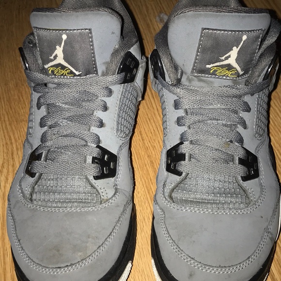 jordan retro 4 grey size 6